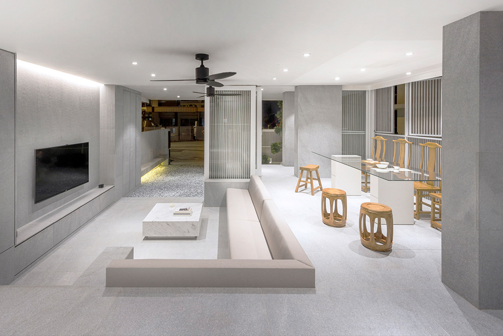A Minimalist Home Entrenched In Chinese Culture